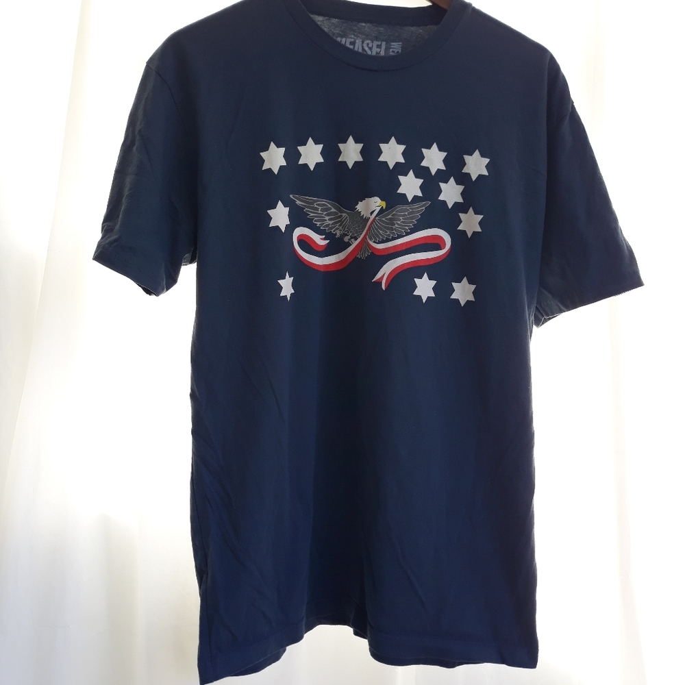 Weasel Wear  mens Tshirt.  Patriotic. Sz L.